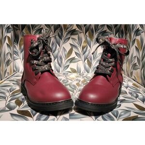 So (Kohls brand) Girls Teaganberry Combat Boots Size 3